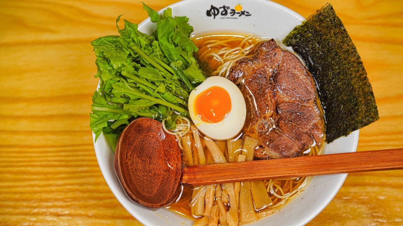 유즈쇼유(간장) 라멘 — Yuzu Ramen